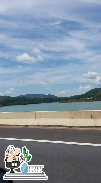 O exterior do Restaurante Do Adriano