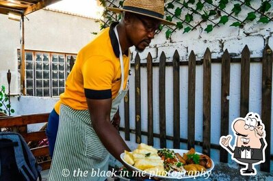 Veja imagens do interior do TheGate Restaurant