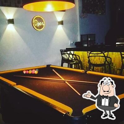 Veja imagens do interior do Bar Do João