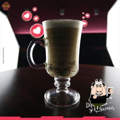 Venha provar diversos drinques oferecidos no Tiny Cake doceria