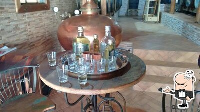 Veja imagens do interior do Bar Vitor dos Reis