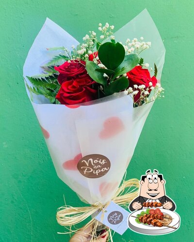 Comida em Nóis na Pipa • Cestas & Platters & Flores