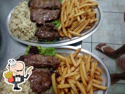 Você pode conseguir batatas fritas francesas como acompanhamento ou lanche