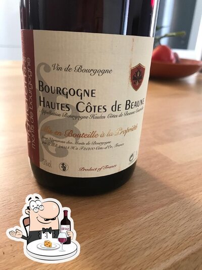 Essayez du vin à Le Relais