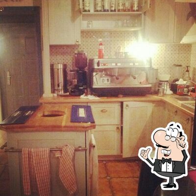 Забронируйте столик в "Trattoria Pesto Azzurro"