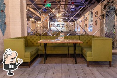 Посмотрите на внутренний интерьер "Эврен"