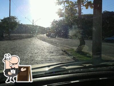 Você pode espairecer no na área externa do Lanchonete e restaurante Trevo