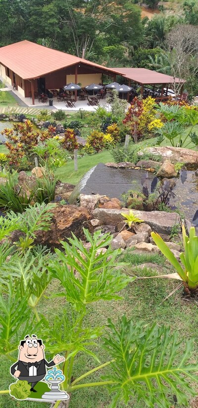 Desfrute da vista da área externa do Pesque e Pague do Silésio