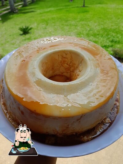 Comida em Casarão Rosa