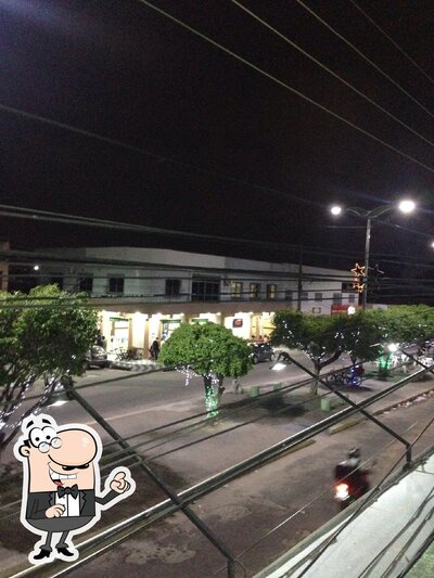 O exterior do Giffes Pizzaria