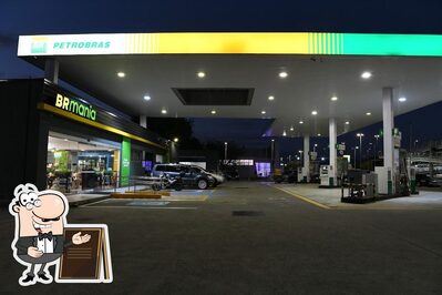 Desfrute da vista da área externa do Posto Petrobras