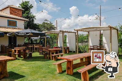 O interior do Urucum Bar e Restaurante