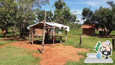 a área exterior é uma característica importante do Bar Do Ze