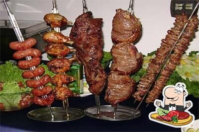 Prove pratos de carne no Rodízio e Churrascaria Rio Una