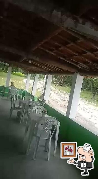 Veja imagens do interior do Barraca do Véi