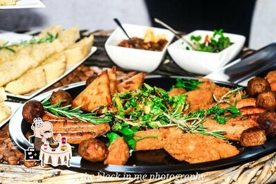 Platos en TheGate Restaurant