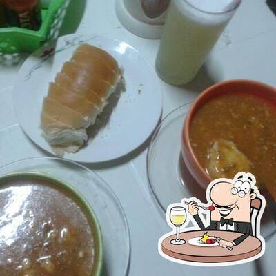 Platos en Iolanda Lanches