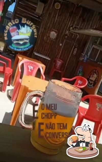 Delicie-se com um hambúrguer no Recanto Burger By Praia Azul