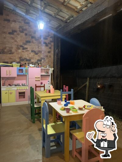 O interior do Urucum Bar e Restaurante