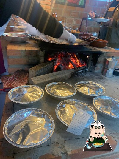 Comida em Restaurante Rancho Vô Marco