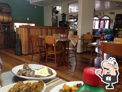 O interior do Restaurante Pepinão