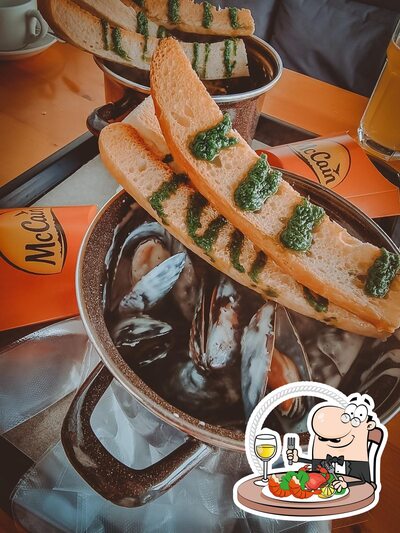 Насладитесь дарами моря в "Мидийное Место"