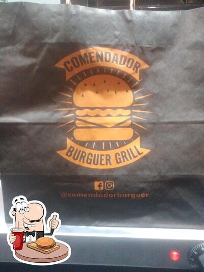 Consiga um hambúrguer no Comendador Burguer Xaxim - Park Shopping Boulevard