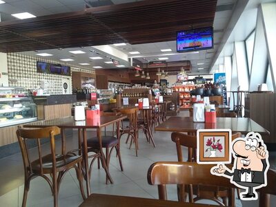 Veja imagens do interior do Posto Petrobras