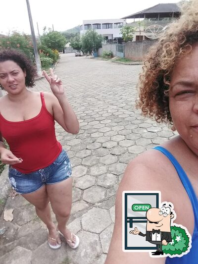 a parte exterior é uma característica importante do Barra Lanches