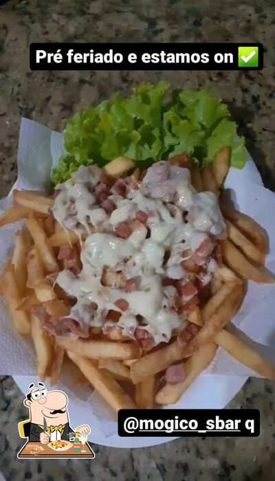 Comida em Mogico's Bar