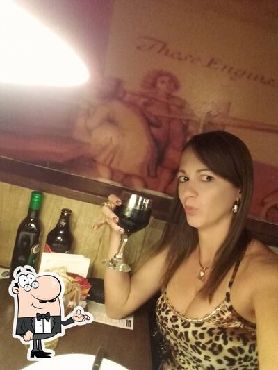 Veja imagens do interior do Pizzaria São Januário