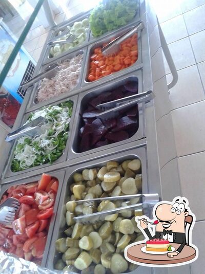 Restaurante Peixe Frito serve uma escolha de sobremesas