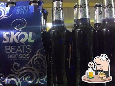 Você pode tomar uma tulipa de cerveja leve ou escura