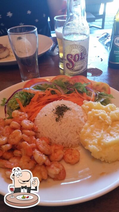 Comida em Boobalai Resto Bar