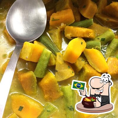 Comida em Restaurante Patureba