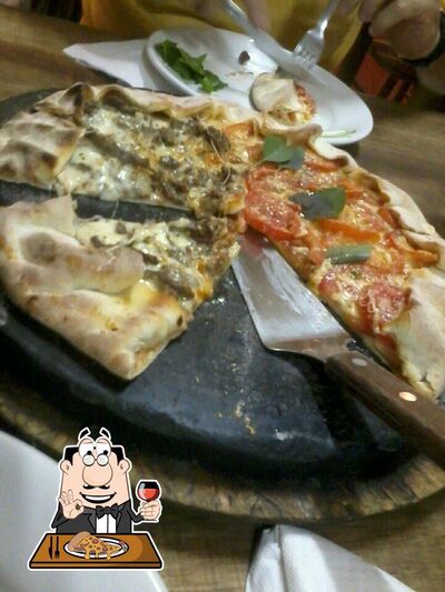 No Pizzaria do Tição, você pode provar pizza