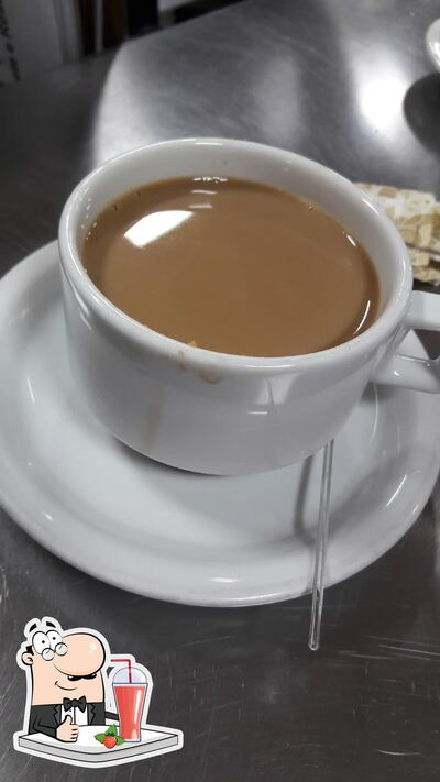 Você pode desfrutar de uma bebida do menu