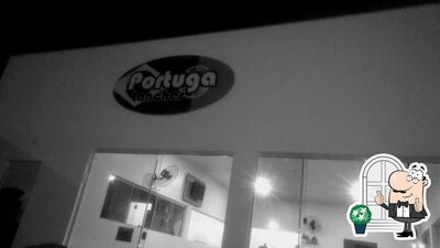 a parte exterior é uma característica importante do Lanches do Portuga