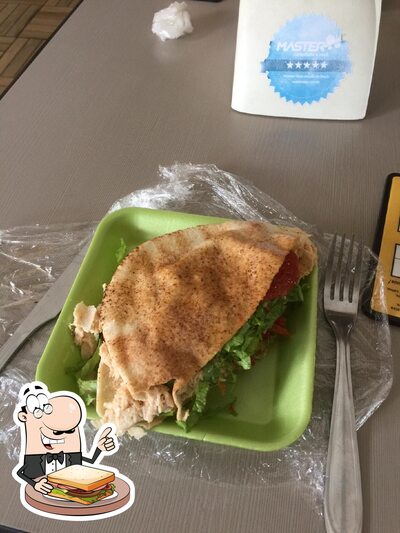 O Sabor e Arte provê sanduíches e outras refeições de almoço