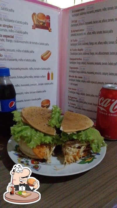 Kelly lanches provê uma variedade de opções para os amantes dos hambúrgueres