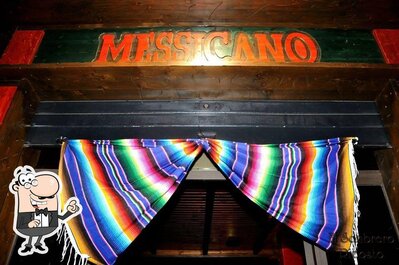 Dai un'occhiata agli interni di Ristorante Messicano Riposto