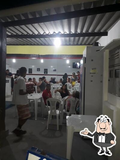 O interior do Thacafe Lanches