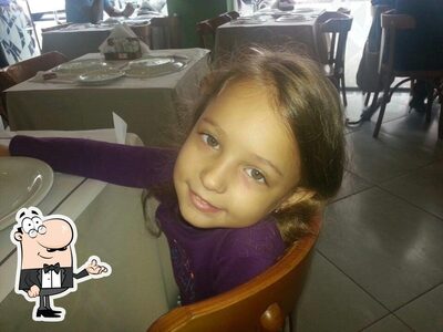 O interior do Café e Bar Columbia