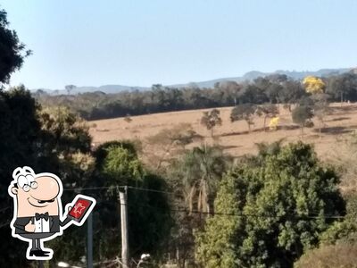 Veja o exterior do Bar Da SANDRA