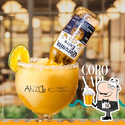 Anzol offerece um número de bebidas