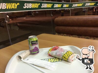 O interior do Subway