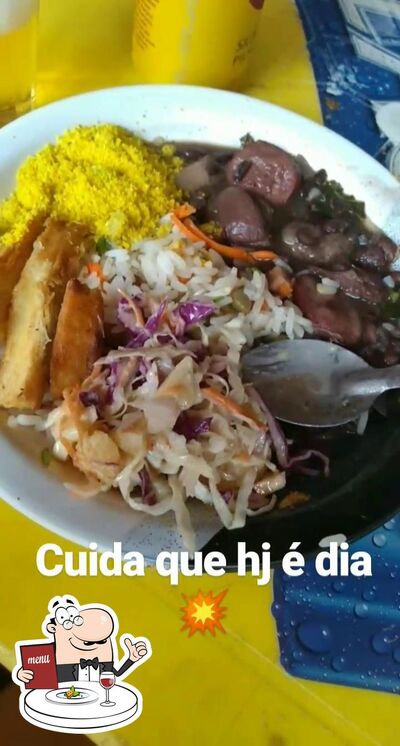 Comida em Bar dos Amigos TORTO