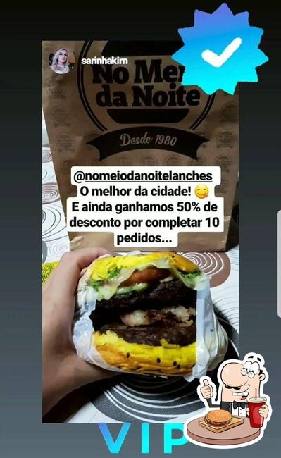 Experimente um hambúrguer no No Meio da Noite