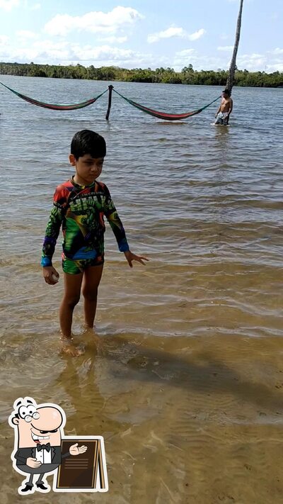 a área exterior é uma característica importante do Lagoa do carretel