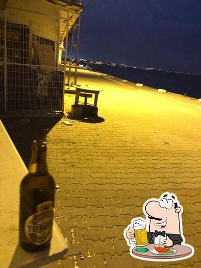 Vous pouvez prendre un verre de bière blonde ou brune